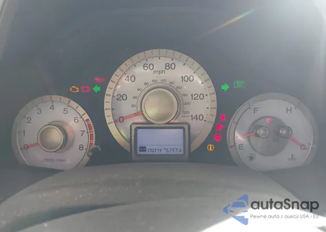 2011 Honda Pilot Touring z USA, uszkodzony, nr VIN 5FNYF3H93BB055942